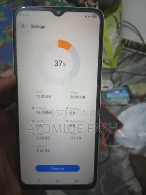 Itel A06 32GB Blue (Banda Yana Bukatar Sauyawa)