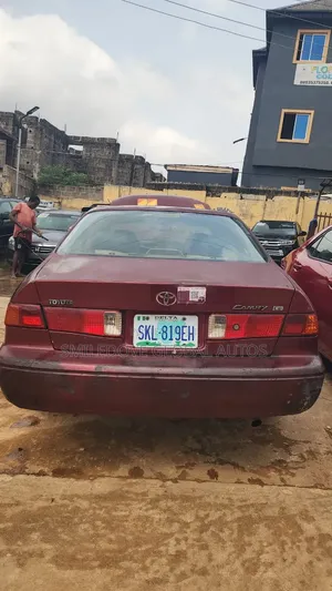 Toyota Camry 2000 Burgundy