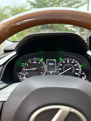 Lexus RX 350 FWD 2018 Fari