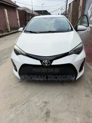 Toyota Corolla LE Eco Sedan 2015