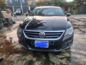 Volkswagen Passat 2.0 Sedan 2010 Baki