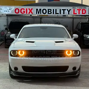 Dodge Challenger 2017 - An Shigo Da Shi Daga Waje