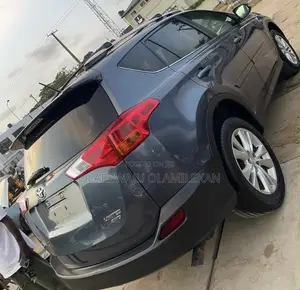 Toyota RAV4 2013 Launi Grey