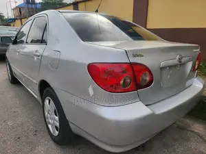 2005 Toyota Corolla LE - Wadda Aka Shigo Da Shi