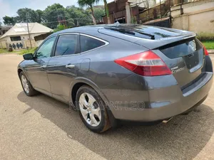 Honda Crosstour 3.5 AWD 2010 Grey