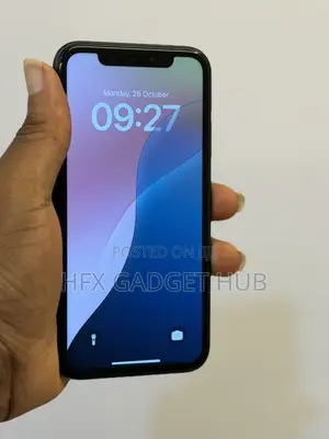 Apple iPhone XR 128GB Baki (UK Amfani)