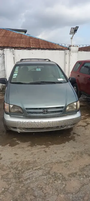 Toyota Sienna 1999 Ja