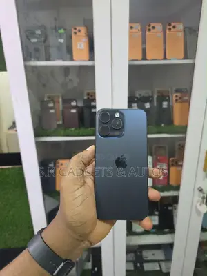 Apple iPhone 15 Pro Max 256GB Blue