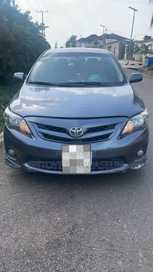 Toyota Corolla S Special Edition Sedan 2013
