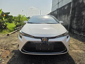 2023 Toyota Corolla White