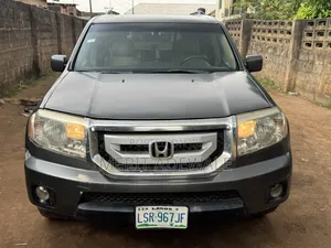 Honda Pilot 2010 Gray