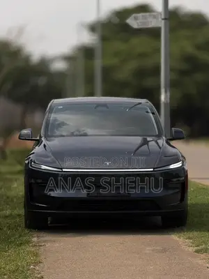 Sabon Tesla Model Y 2025 Baki
