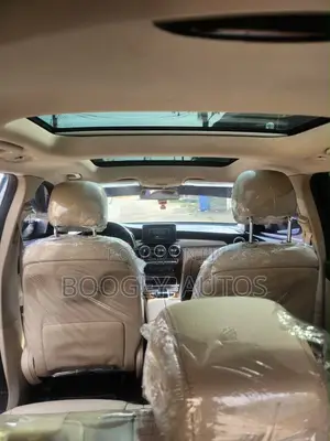 Mercedes-Benz GLC-Class 2016
