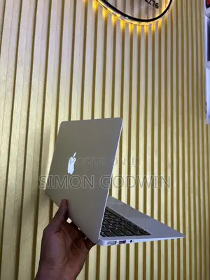 Apple MacBook Air 2015 8GB RAM 128GB SSD
