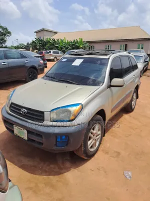 Toyota RAV4 2003 Zinari SUV