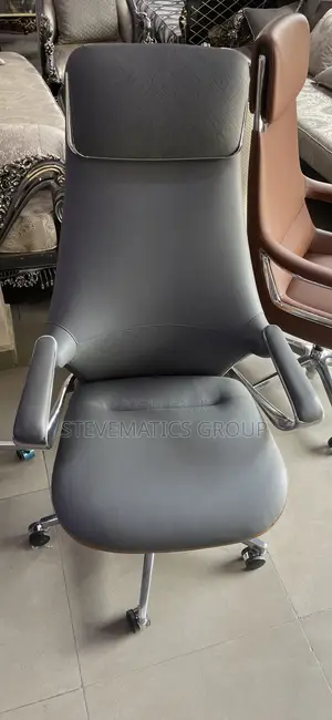 Boss Office Products CEO Executive Chair - Sabon Abu