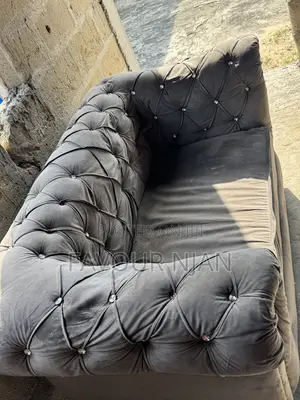 Kujerar Zama Mai Amfani - Grey