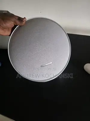 Onyxx Studio 9 Speakers