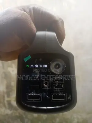 50000mAh Solar Power Bank Mai Gina Gina & Fitila