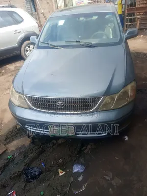 Toyota Avalon 2002 Green