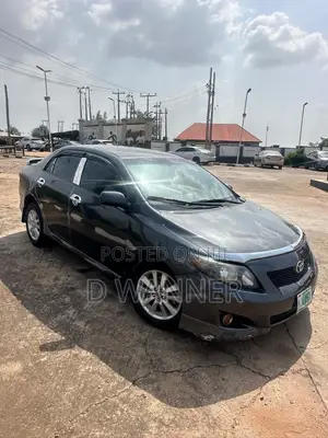 Toyota Corolla S Sedan 2010