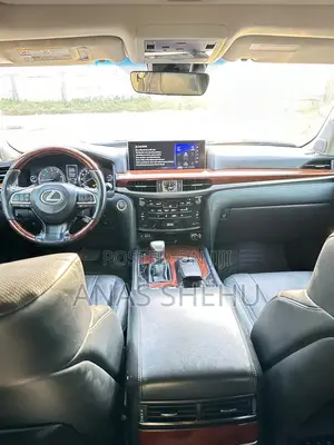 Lexus LX 570 (5 Seats) AWD 2016 Black