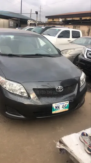 2010 Toyota Corolla LE Sedan - Foreign Used