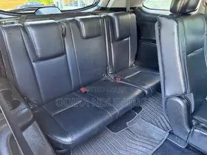 2018 Toyota Highlander SE 4x4 V6 SUV