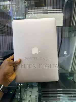 Apple MacBook Pro 2015 8GB Intel Core i7 256GB SSD