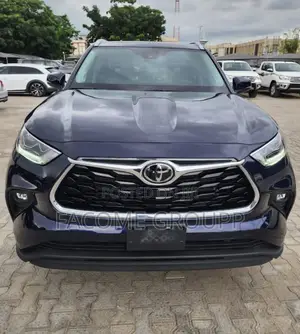 2023 Toyota Highlander Blue