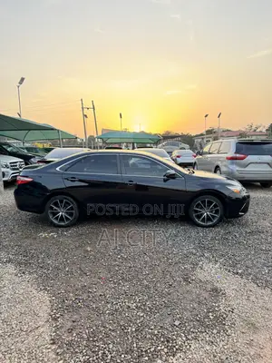 2015 Toyota Camry XSE Sedan - Fully Loaded