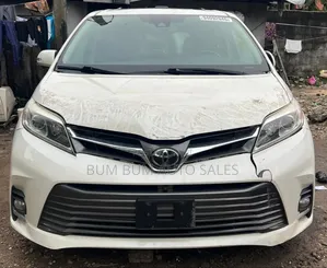Toyota Sienna Limited AWD Farar 2018