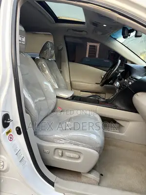 Lexus RX 350 2010 Fari