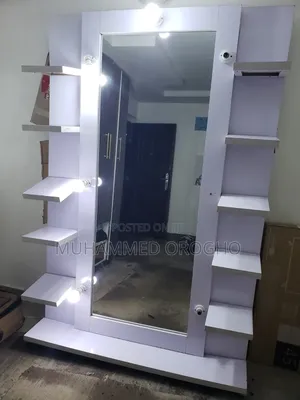 Home Interiors Tsayayyen Madubi Mai Rataye