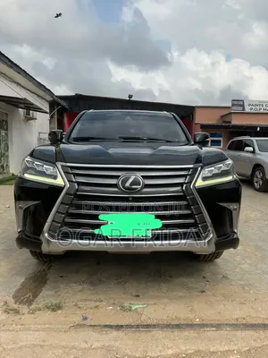 Lexus LX 570 2019 Black - 5 Seats, AWD