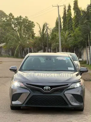 Toyota Camry 2018 Special Edition