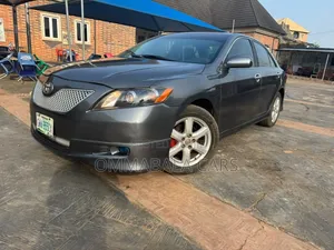 Toyota Camry 2009 Grey
