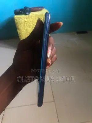 Tecno Spark 10 128GB Blue (Na Amfani, Gilashi Ya Fasa)