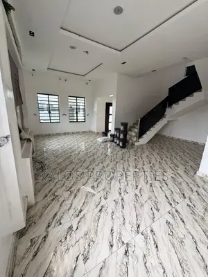 4 Bedroom Duplex don haya a Ikate, Lekki