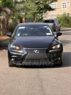 Lexus IS 2014 Baki