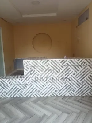 Ofishin Dakuna 3 Don Hayarwa a Ikeja