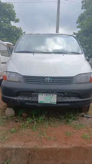 Toyota HiAce 1997 Silver Panel Van