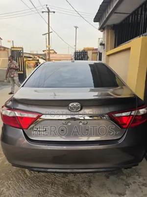 2015 Toyota Camry XSE Sedan