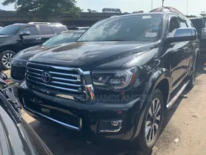 Toyota Sequoia Platinum 4x4 2020 Baƙi