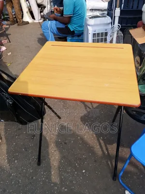 Karamin Karatu na Burtaniya da aka yi amfani da shi - Katako mai nadawa
