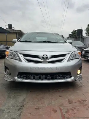 2011 Toyota Corolla S Sedan