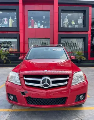 Mercedes-Benz GLK-Class 350 4MATIC 2010 Red