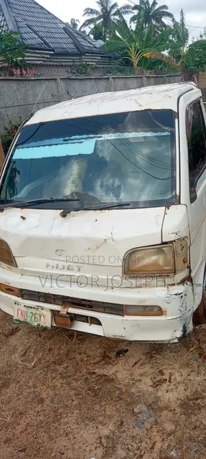 Daihatsu Hijet Mini Truck - 2002