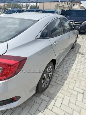 Honda Civic 2017 Silver
