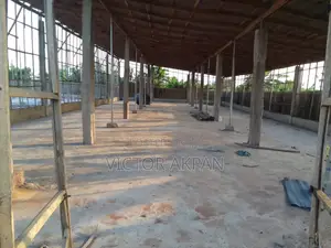 Gidan Dawa don Siyarwa/Renta - Agbowa